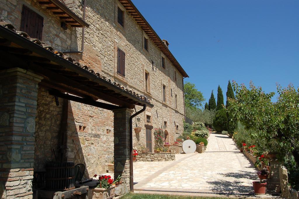 Agriturismo Casale Dei Frontini San Terenziano エクステリア 写真