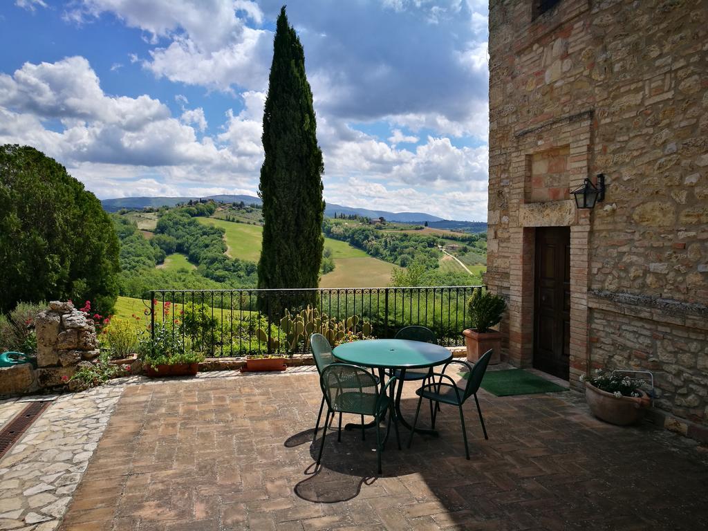 Agriturismo Casale Dei Frontini San Terenziano エクステリア 写真