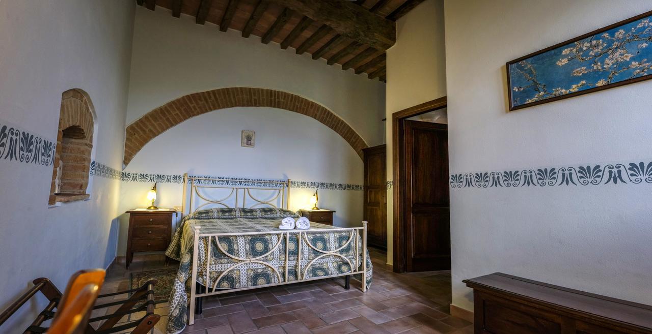 Agriturismo Casale Dei Frontini San Terenziano エクステリア 写真