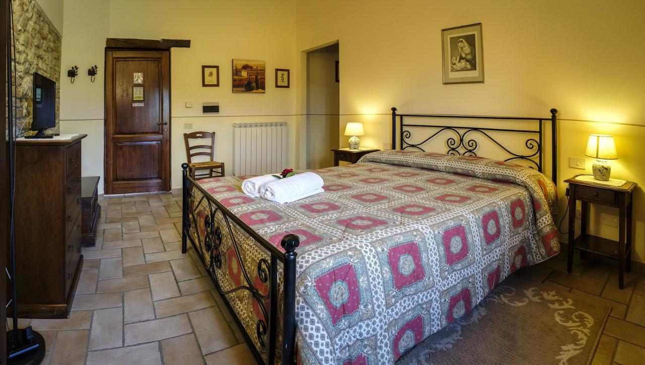 Agriturismo Casale Dei Frontini San Terenziano エクステリア 写真
